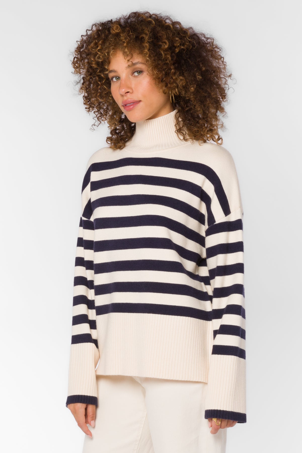 CADEN LONG SLEEVE NAVY STRIPE