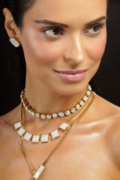 DAZZLING CHOKER MOONSTONE GOLD