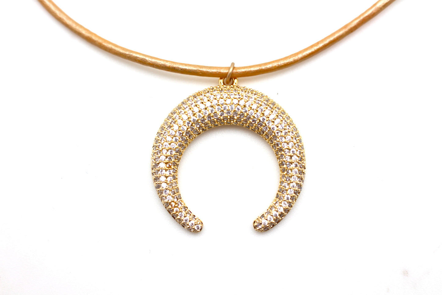 3D CRESCENT GOLD PAVÉ PENDANT