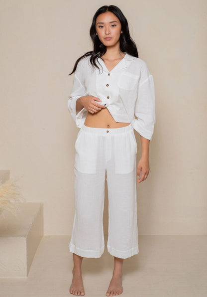 CRINKLED COTTON GAUZE RELAXED HIGH WAISTED CAPRI WHITE