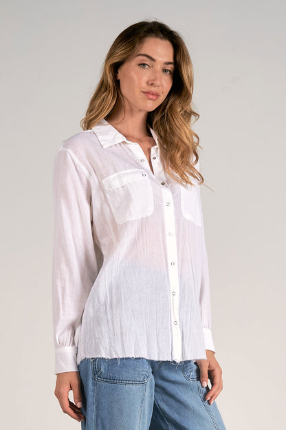 COLLARED BUTTON UP WHITE